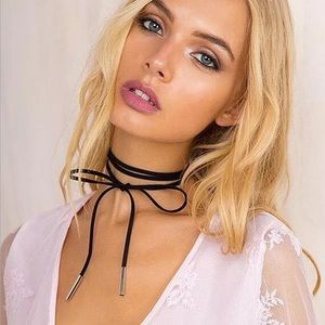 Black Suede Necklace Lasso Choker